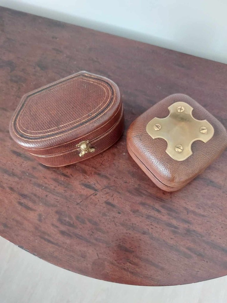 盒 (2) - 皮革, 絲, 黃銅 #2.1