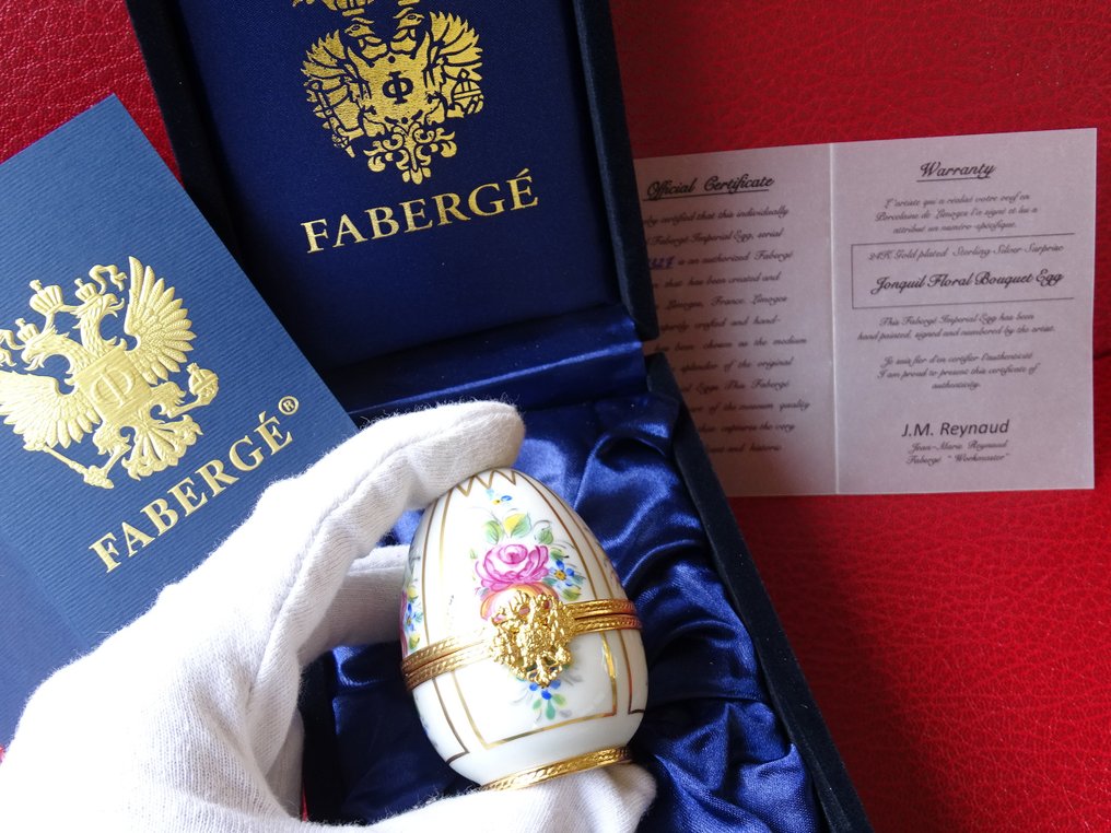 Figuur - House of Faberge - Imperial Egg  - Surprise Egg - Boxed -Certificate of Authenticity - Goud afgewerkt #1.1