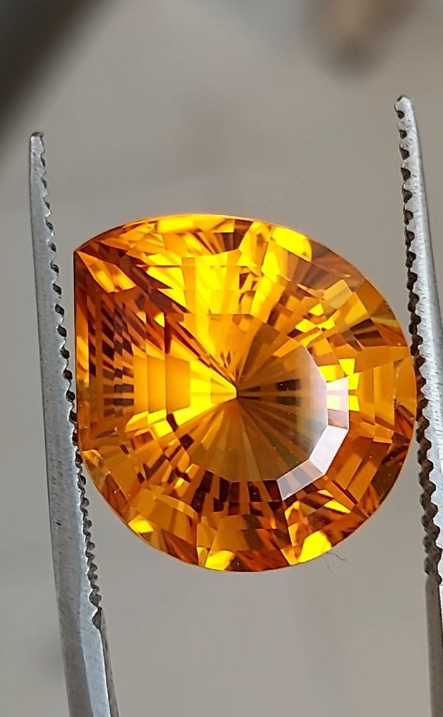 黄水晶  - 14.76 ct - 西班牙宝石学院（IGE） #1.1