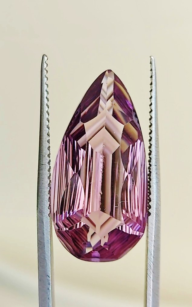 紫水晶  - 19.74 ct - Instituto Gemólogico Español (IGE) #2.1