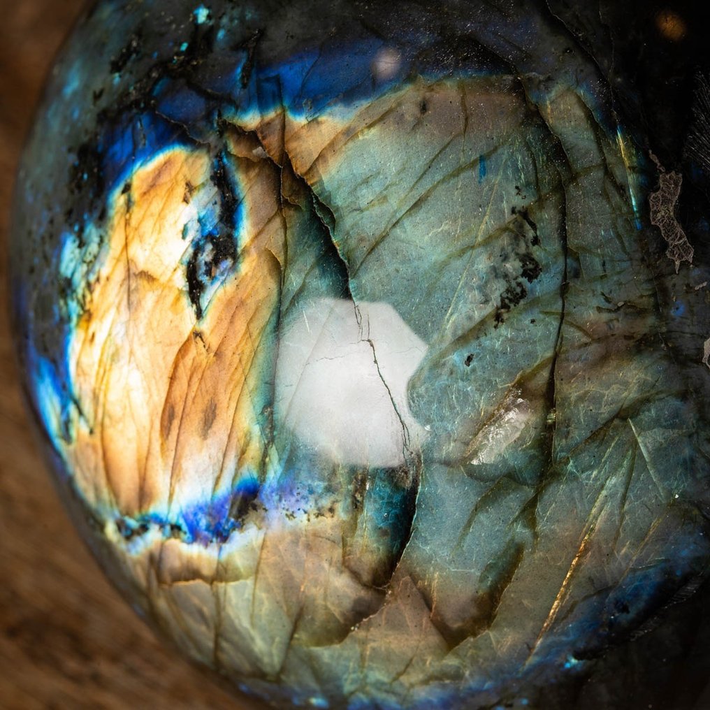 Cristales de destello azul Esfera de labradorita - Altura: 125 mm - Ancho: 125 mm- 2624 g #2.1