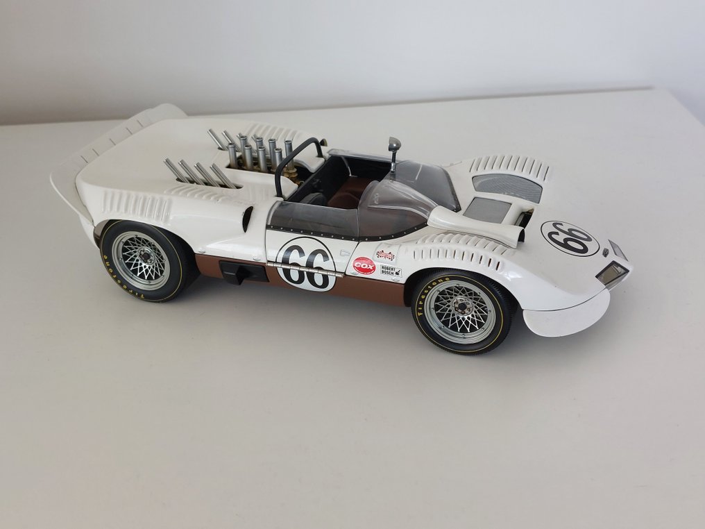 Autoart 1:18 - Voiture miniature -Chapparal - 2 Sport Racer N 66 - Winner USRRC 1965 J.Hall #1.1