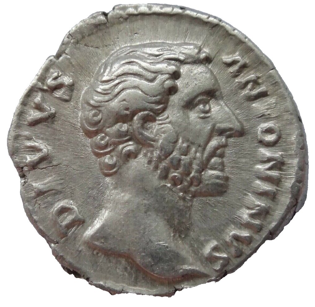 Impero romano. Divus Antoninus Pius. Rome, after AD 161.. Denarius Rome mint. #1.1