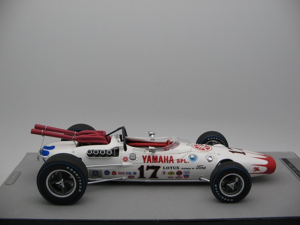 Tecnomodel 1:18 - 模型跑车 - Lotus 38 1965 Indanapolis 500 DNF # 17 Driver: Dan Gurney - TM18-176B #3.1