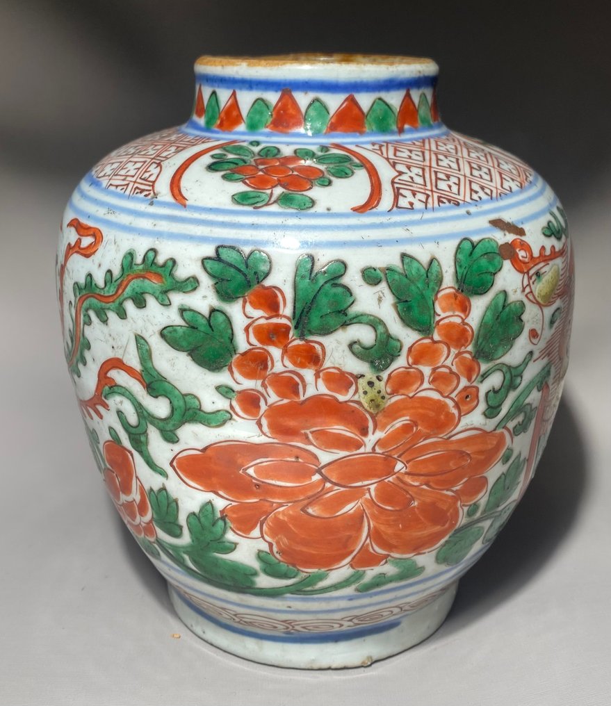 Γλάστρα με τζίντζερ διακοσμημένη με φοίνικα και λουλούδια - Πορσελάνη - Κίνα - Transitional Period #1.2