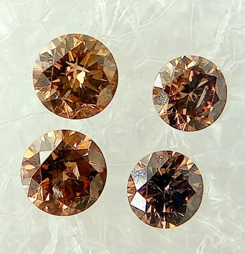No Reserve Price - 4 pcs Diamond  - 1.05 ct - I1 #3.1