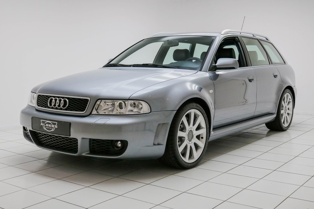 Audi - RS4 Avant B5 - 2002 #1.1
