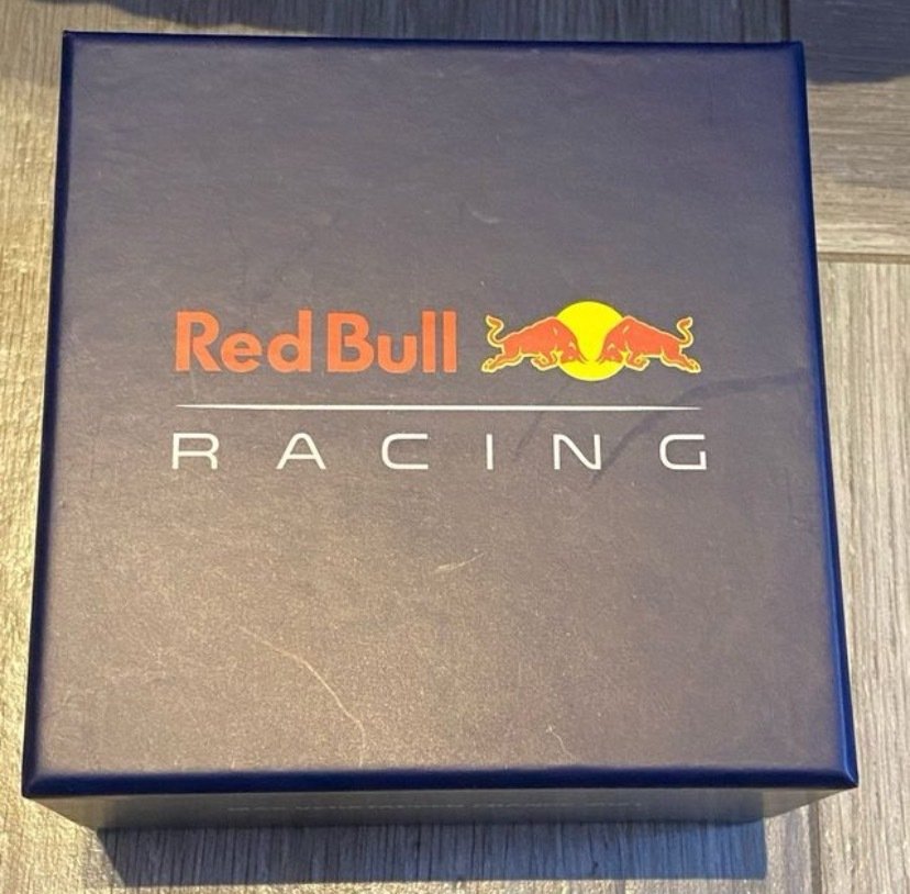 Red Bull Racing series 1:43 - Voiture de sport miniature - Red Bull GP Francia 2021 - Formule 1 #1.2