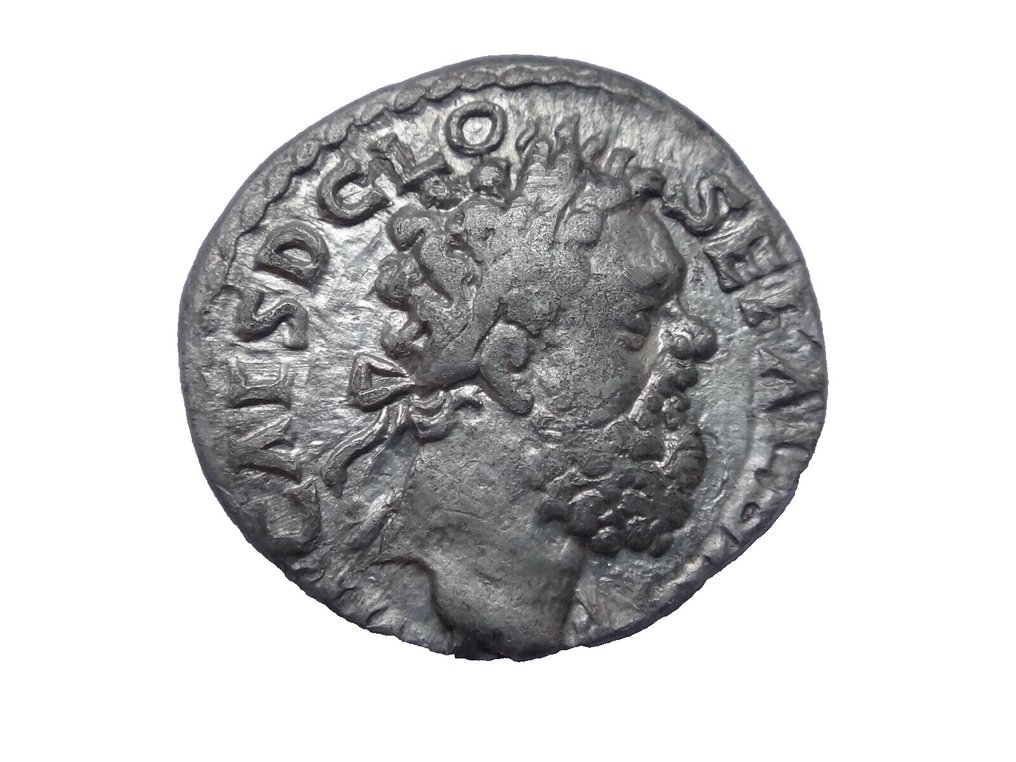 Cesarstwo Rzymskie. ATTRACTIVE CLODIUS ALBINUS (195-197) Lugdunum. Denarius #1.1
