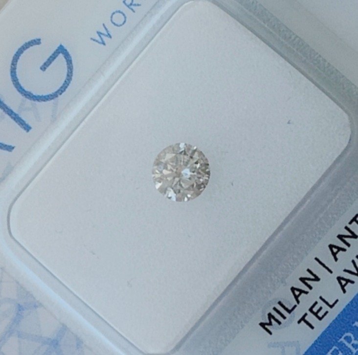 1 pcs Diamante  (Naturale)  - 0.32 ct - Rotondo - I - I1 - Antwerp International Gemological Laboratories (AIG Israele) #2.2