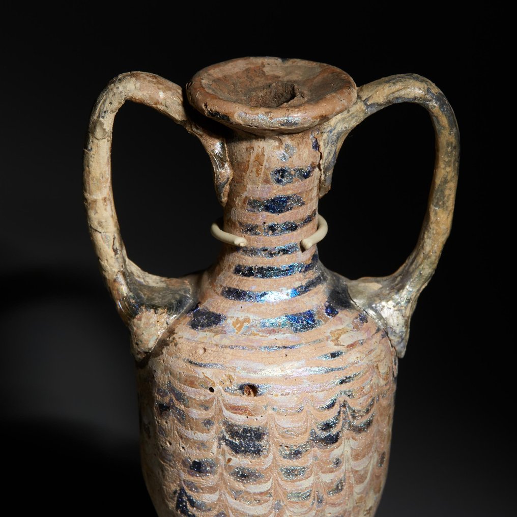Ógörög, Hellenisztikus kor Üveg Magból kialakított Amphora. 18 cm H. Kr.e. 3. század. #1.1