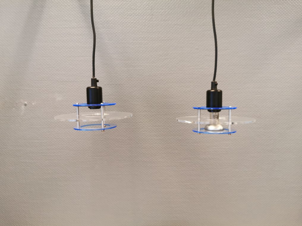 Design Light AS - Lampe à suspendre (2) - Espace mini - Métal et Plexiglas #3.2
