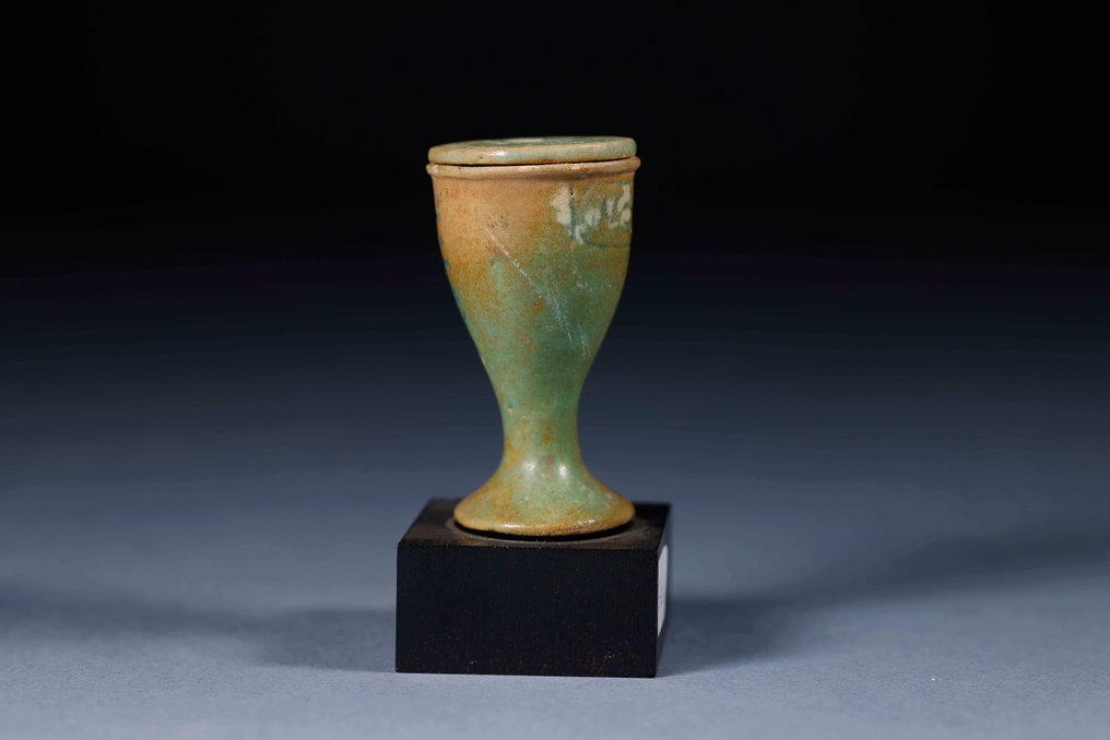 Antigo Egito, Pré-dinástico vaso de faiança para unguentos - 6 cm #2.2