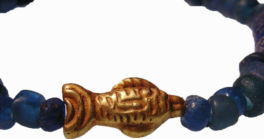 Romerska antiken Roman-Sassanid GULD smyckesband med fiskhänge och smycken av glaspärlor Smyckesapplikation #2.1