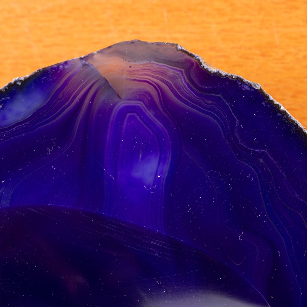 Natural Agate Geode - Askfat - Lila färgad Agate Geode Ashtray: A Touch of Elegance - Höjd: 150 mm - Bredd: 135 mm- 982 g - (1) #2.1