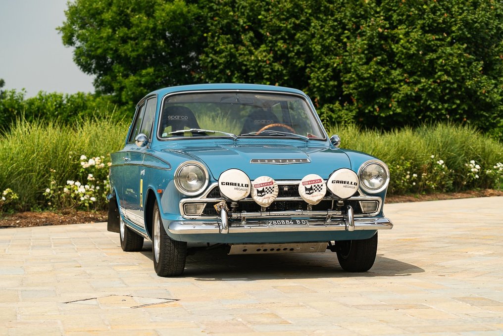 Ford - Cortina GT - 1965 #2.2