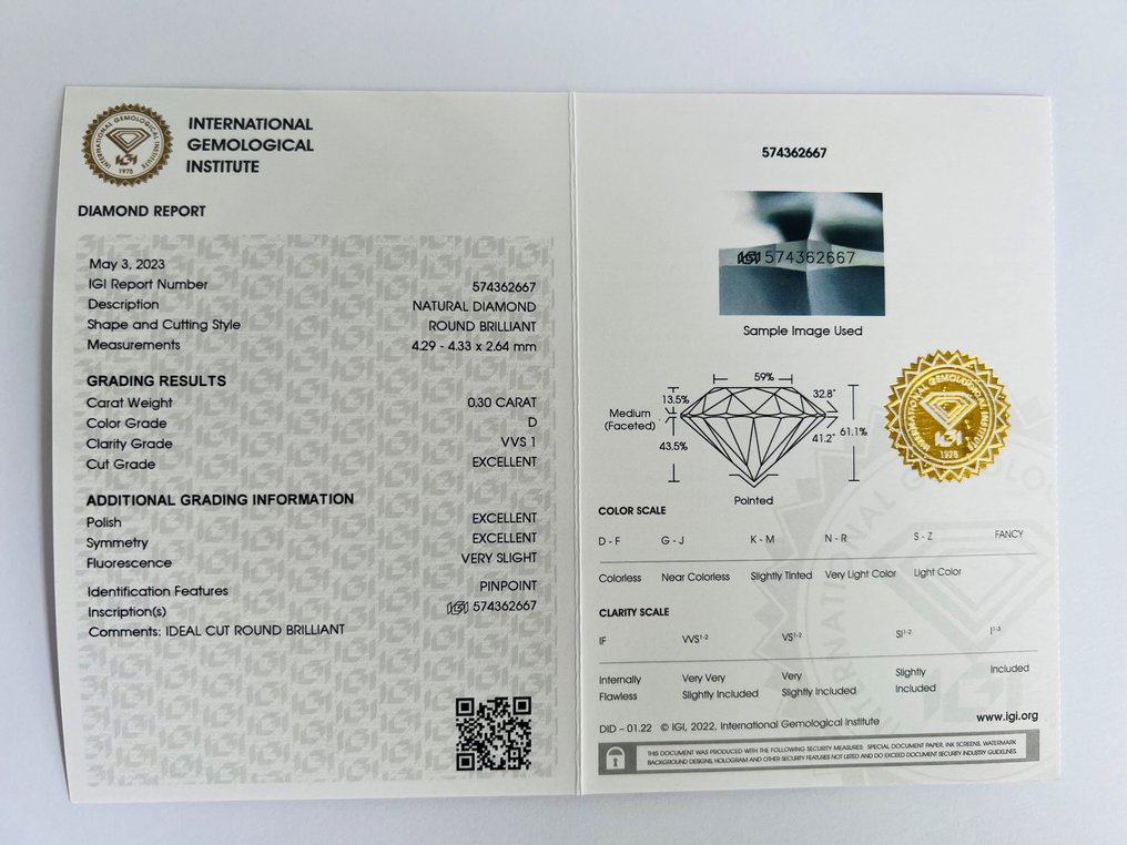 1 pcs Diamante  (Natural)  - 0.30 ct - D (incolor) - VVS1 - International Gemological Institute (IGI) - 3x Corte Ideal #2.1