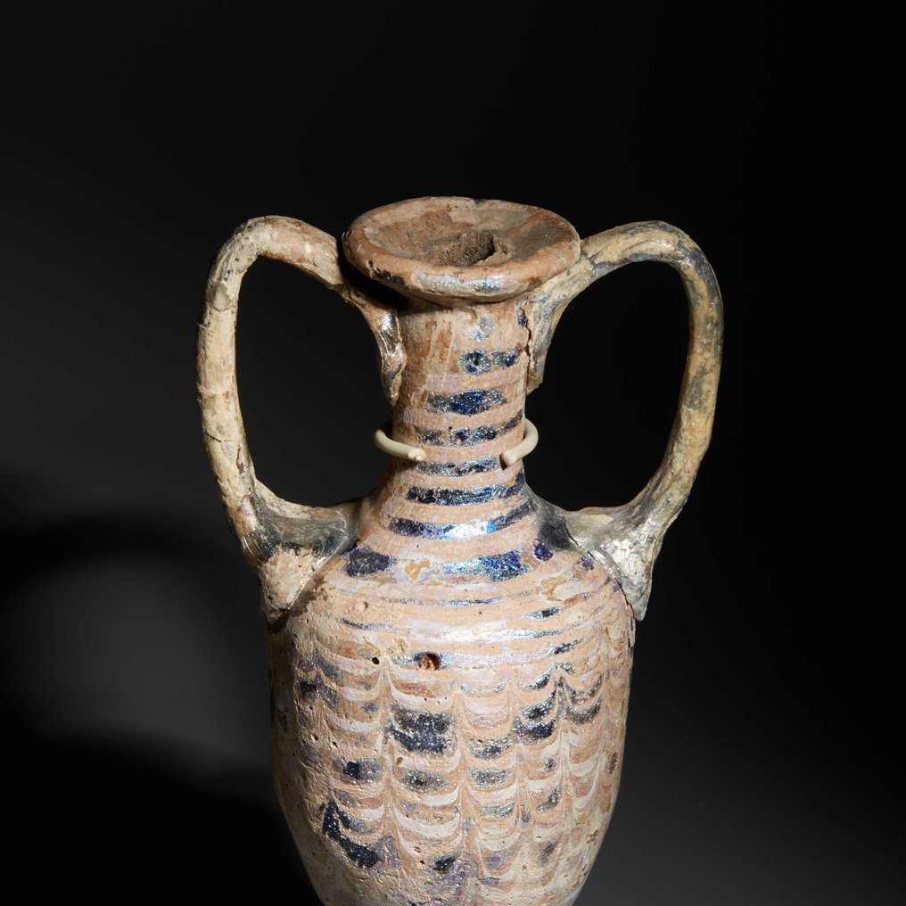 Ógörög, Hellenisztikus kor Üveg Magból kialakított Amphora. 18 cm H. Kr.e. 3. század. #2.1