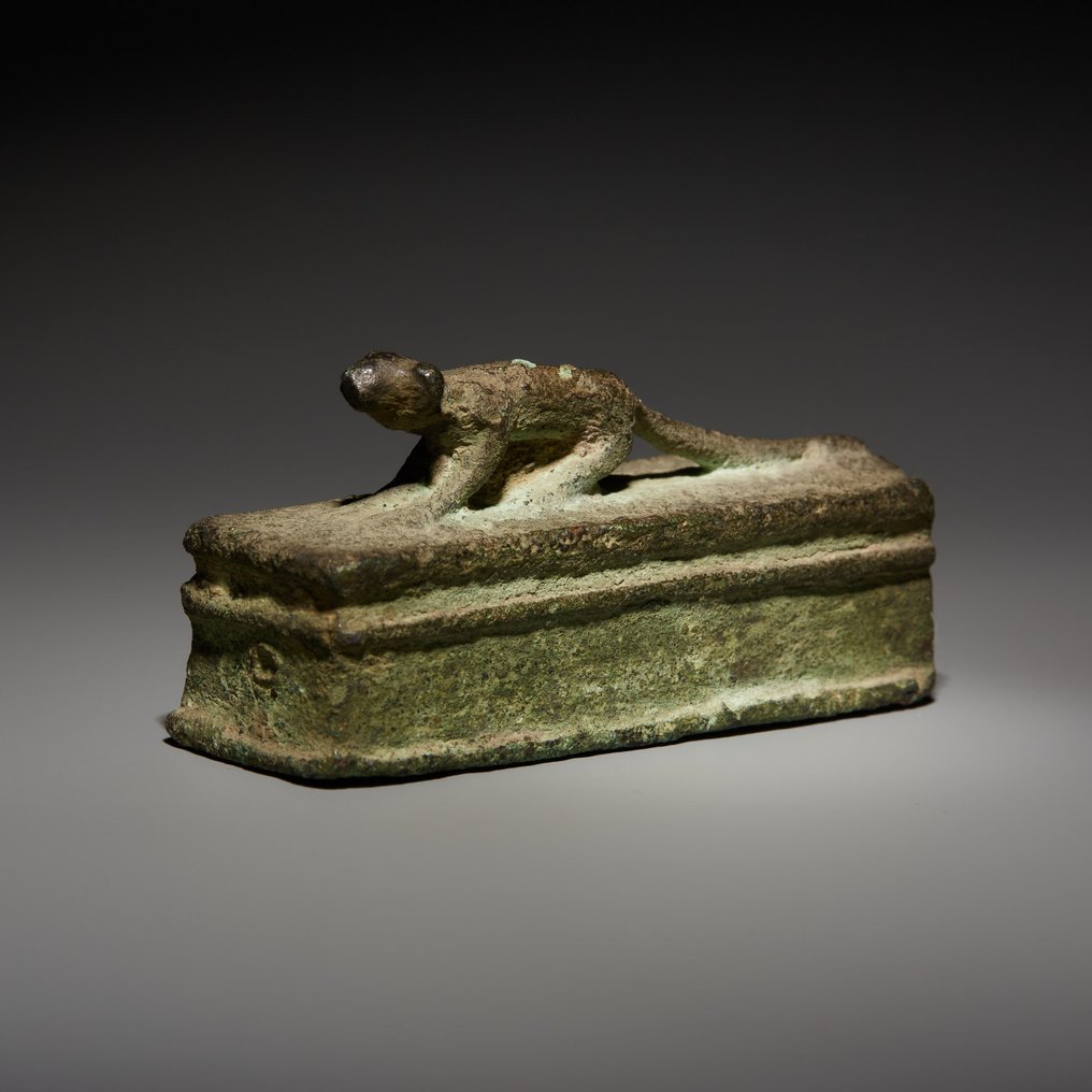 Ókori egyiptomi Bronz Csípős szarkofág. Késői időszak, ie 664-332 7 cm hosszú. #1.1