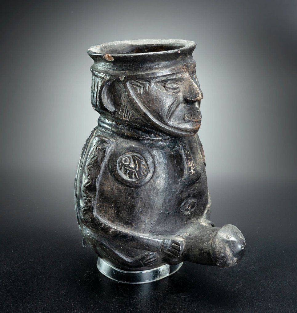 前哥伦布时期。奇穆 陶瓷阳具肖像罐 拥有西班牙进口许可证。已发布。 #1.1
