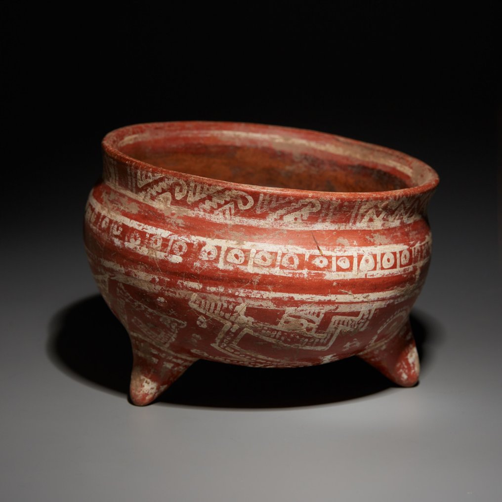 Aztec Terracotta Bowl tripod. 1200-1500 AD. 12 cm D. Spanish Import License. #2.1