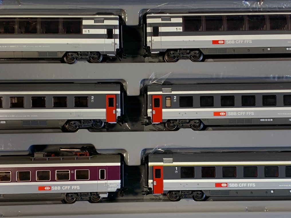 Märklin H0 - 4367 - Σετ επιβατικού τρένου μοντελισμού (1) - Σετ καρότσι Euro City 6 τεμαχίων - SBB CFF FFS #2.2