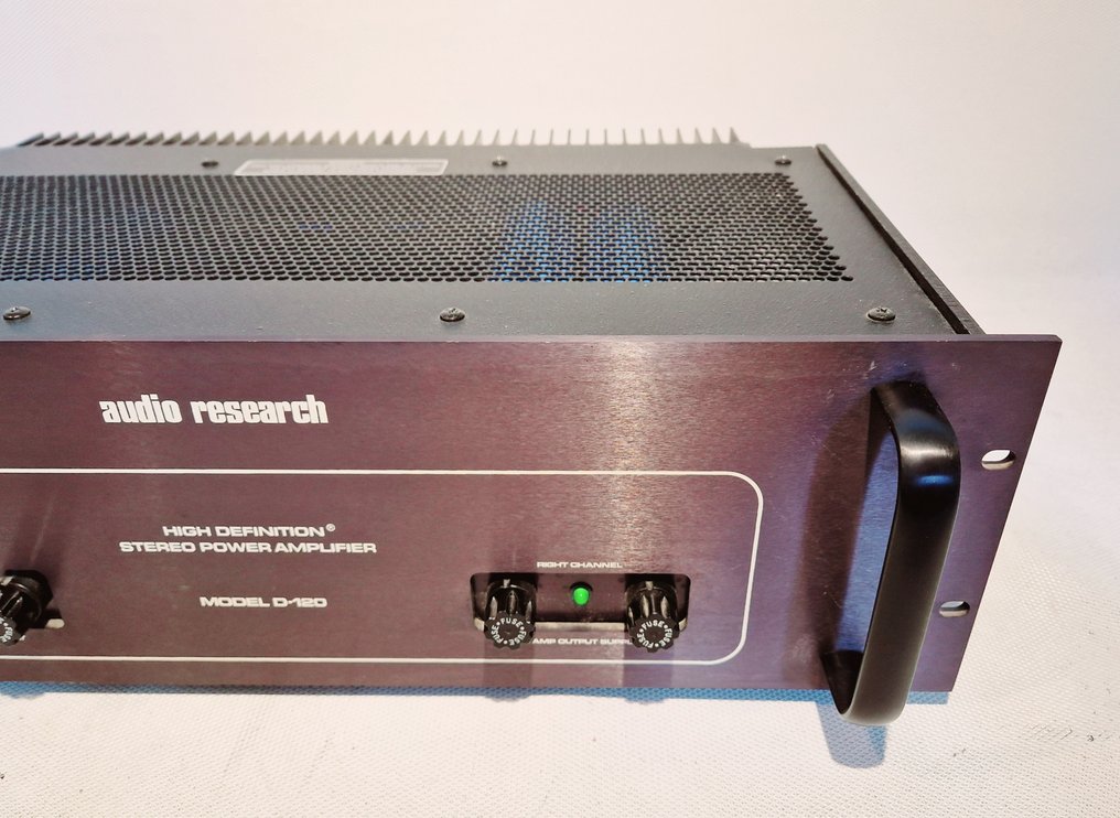 Audio Research - D-120-黑色版- 固態功率擴大機 #3.1