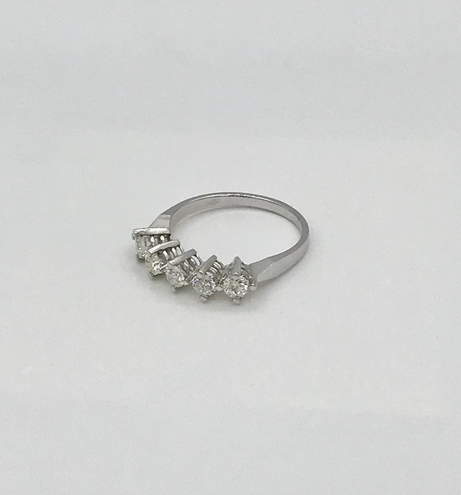 订婚戒指 - 18K包金 白金 -  0.70 tw. 钻石  (天然) #1.1