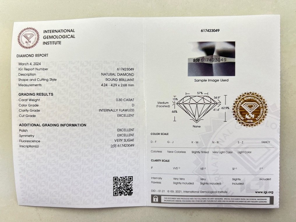 1 pcs Diamante  (Naturale)  - 0.30 ct - D (incolore) - IF - International Gemological Institute (IGI) #2.1