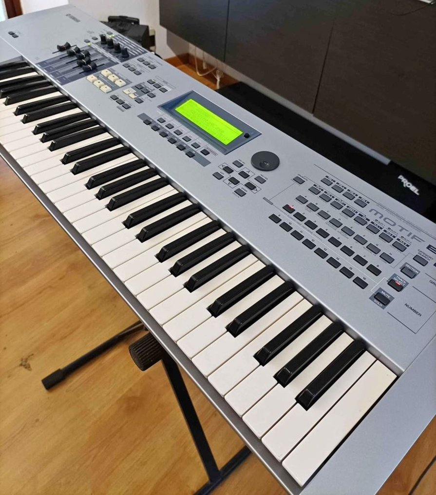 Yamaha - MOTIF ES6 -  - Keyboard #1.1