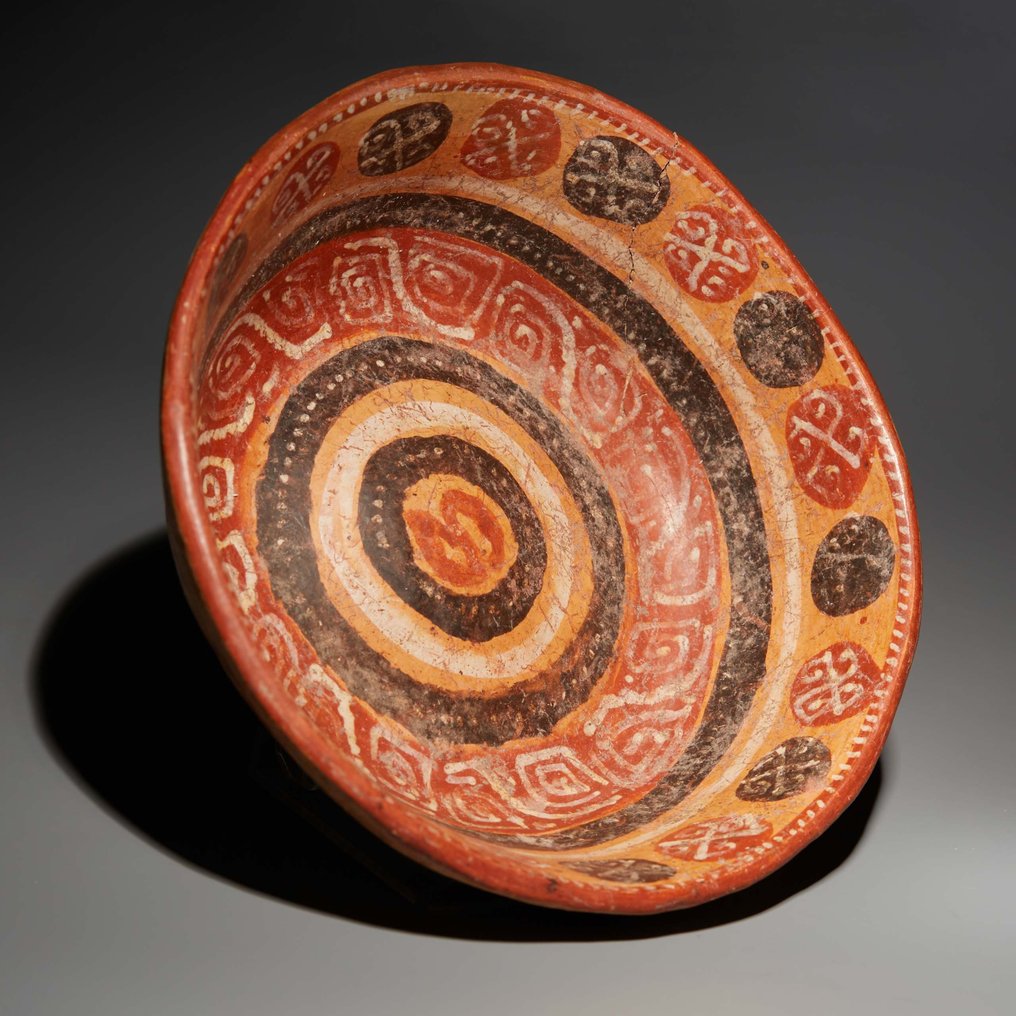Mixteca, Mexico Terracotta Schaal. C. 1200 - 1500 n.Chr. 16 cm doorsnee. Spaanse importvergunning. #1.2