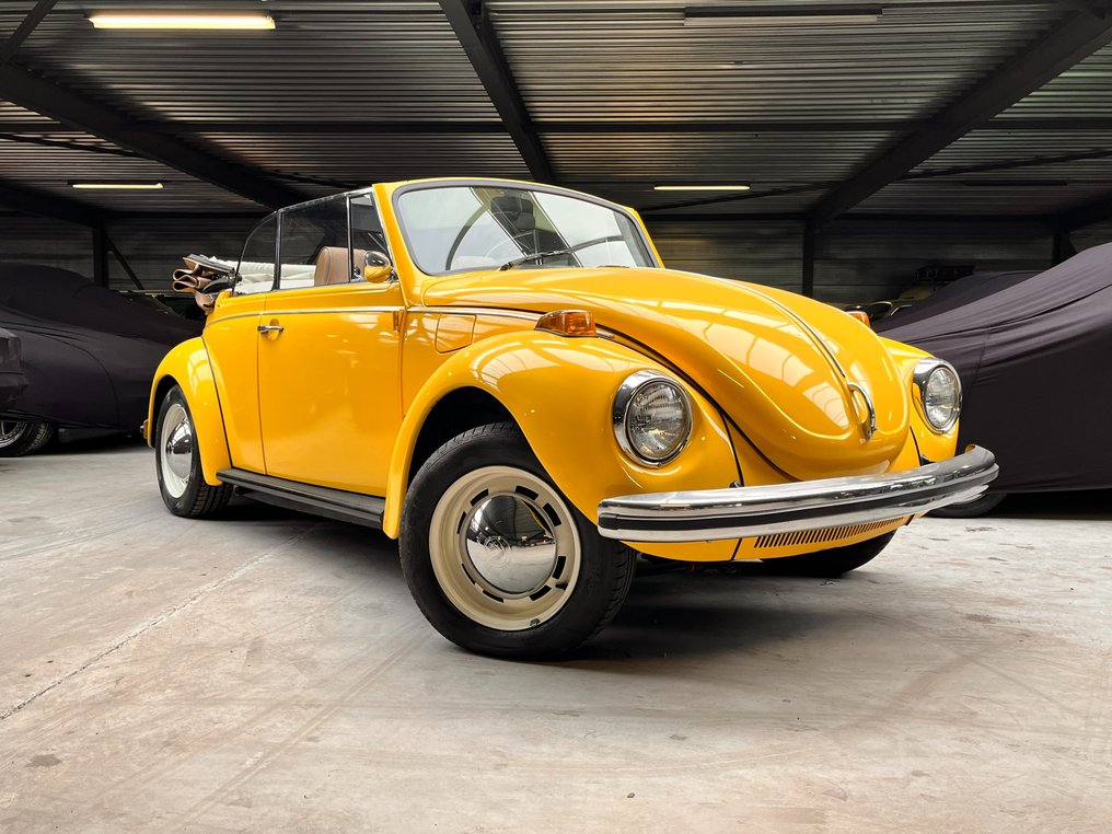 Volkswagen - Beetle 1302 Convertible - 1972 #1.1