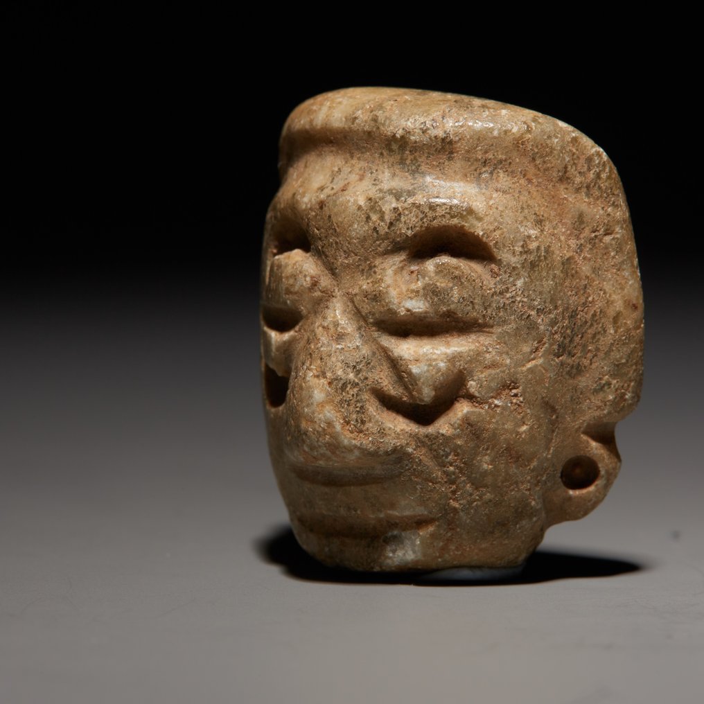 Mixteca,墨西哥 玉 口罩形吊坠。公元800-1200年。高3.1厘米。西班牙进口许可证。旧特里尔博物馆藏,1944年 (没有保留价) #3.2