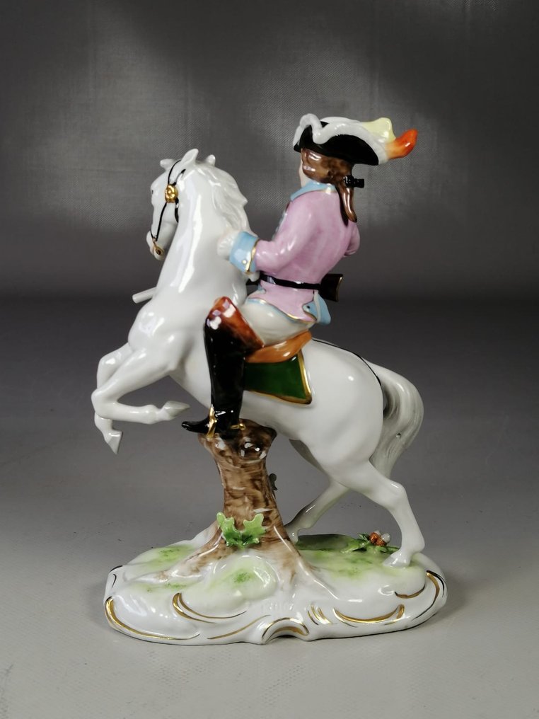Scheibe-Alsbach - 雕刻, Cavalier et son cheval - 20 cm - 瓷器 #2.1