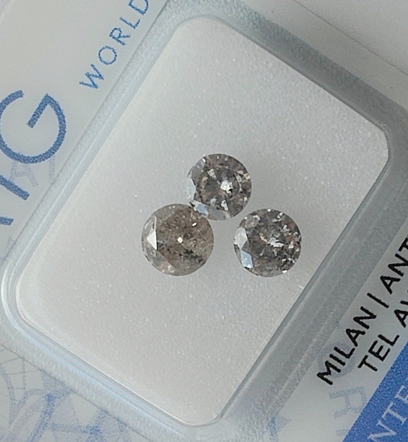 3 pcs Diamant  (Natuurlijk gekleurd)  - 0.97 ct - Rond - Light Bruinachtig Grijs - P1, P2 - Antwerp International Gemological Laboratories (AIG Israel) #2.2
