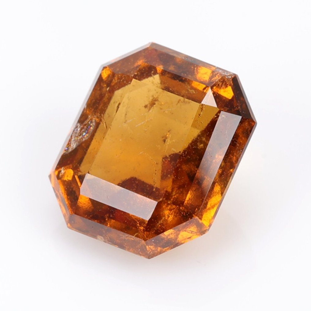 1 pcs Fine  Quality-Vivid Orange
 
 Hessonite - 6.25 ct #1.2