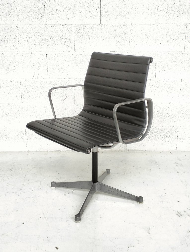 Herman Miller - Charles Eames, Ray Eames - 办公椅 - 皮革, 铝 #1.2
