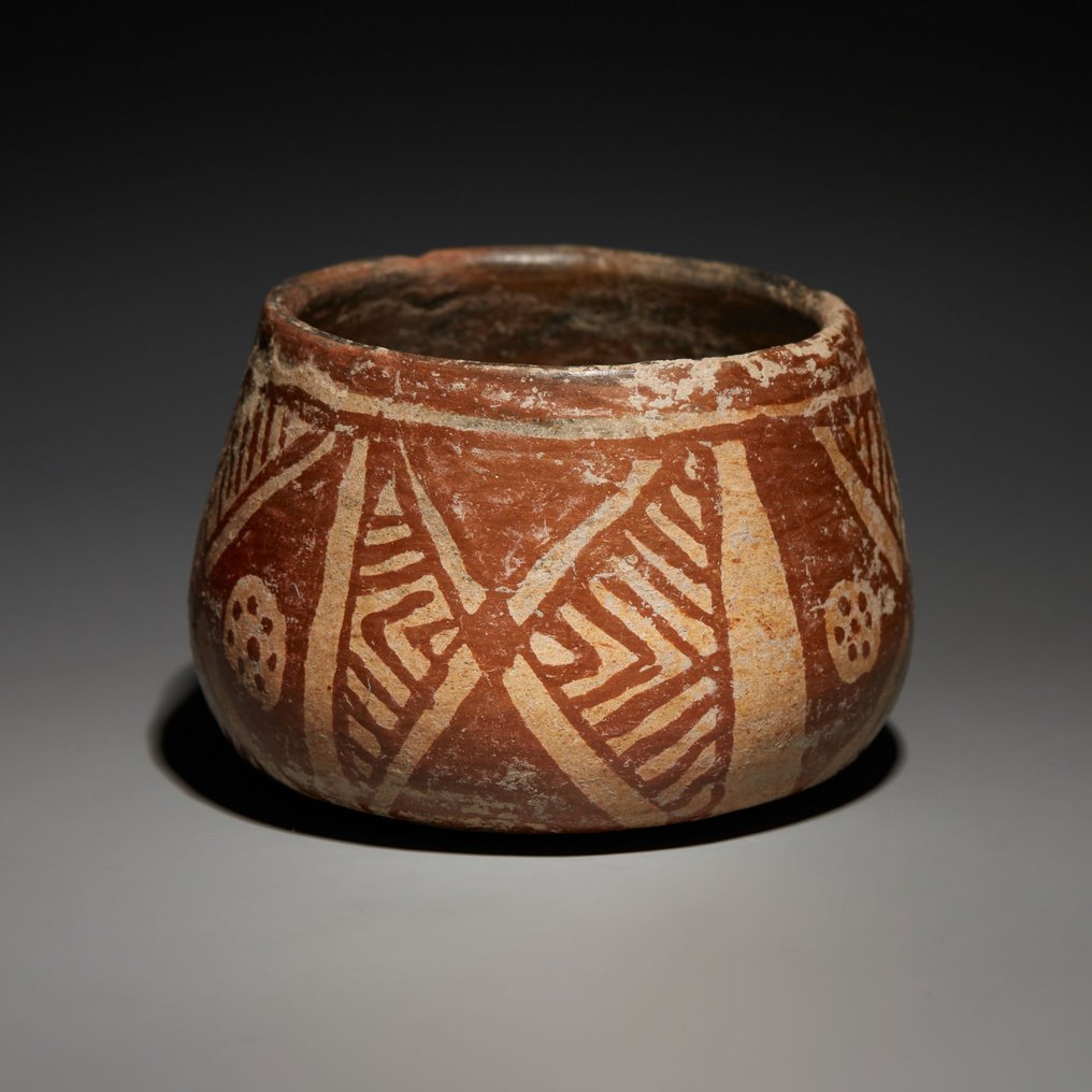 墨西哥西部纳亚里特州 Terracotta 碗。公元前 200 年 - 公元 200 年。高 6.5 厘米。西班牙进口许可证。 #1.2