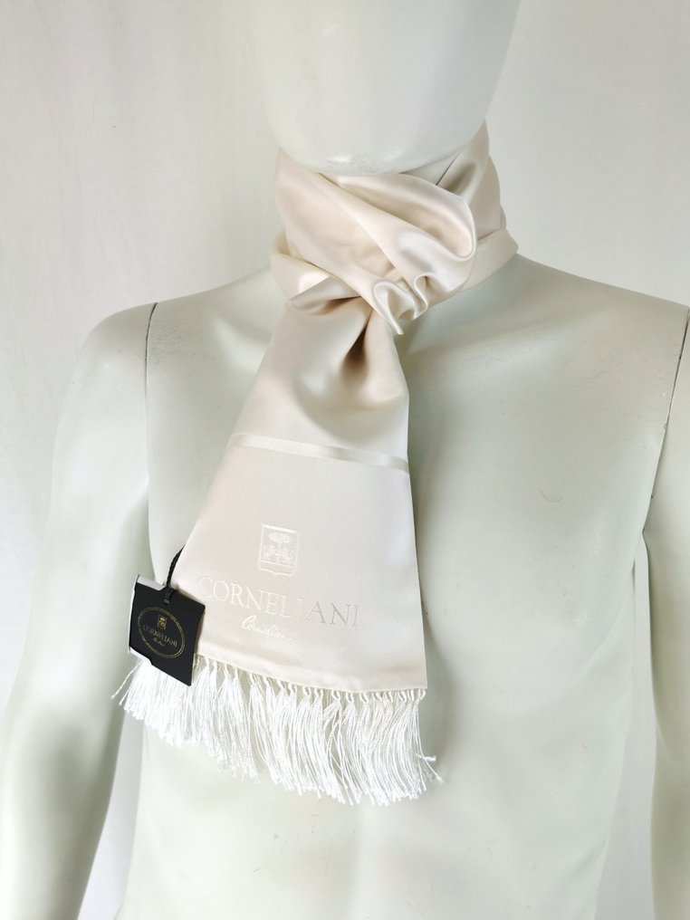 Corneliani - NEW, 100% Silk - Halstuch #1.0