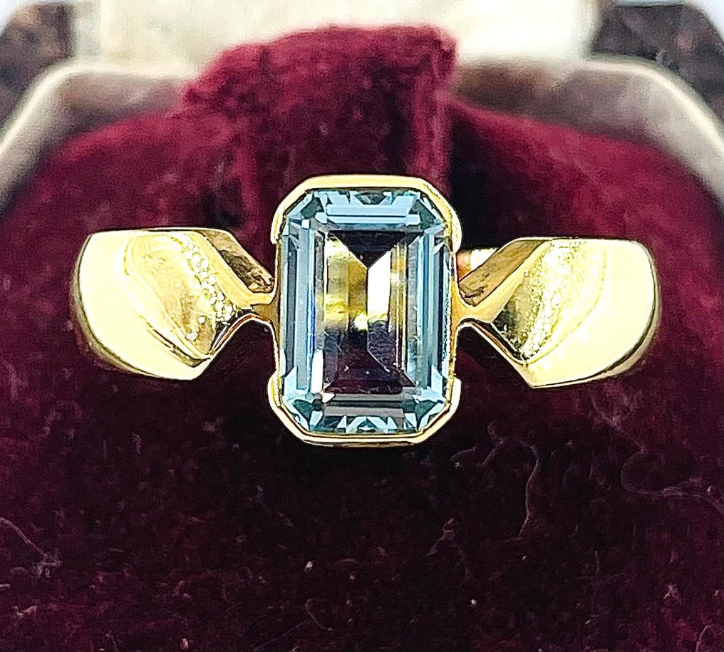 戒指 - 18 克拉 黃金 海藍寶石 #1.1