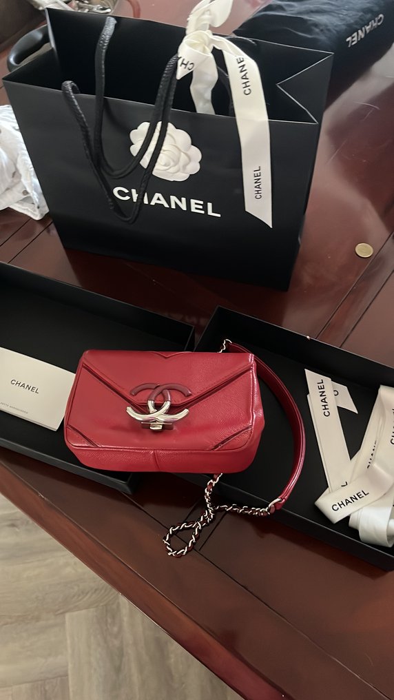 Chanel - macro chevron flap bag - Sac #1.1