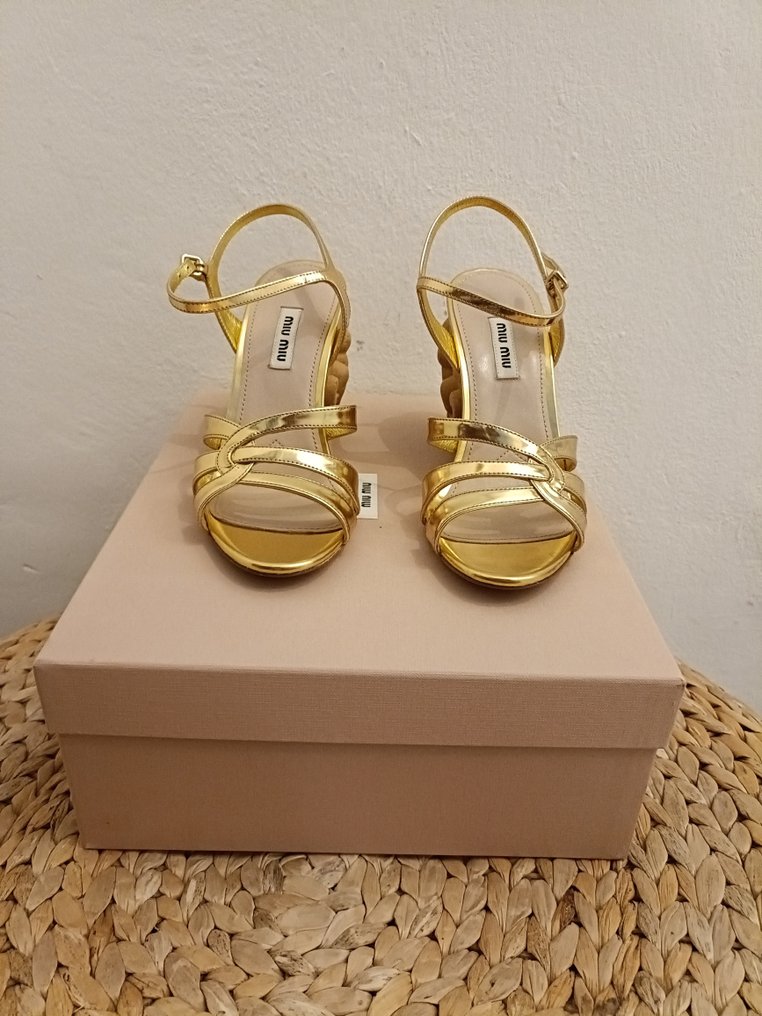 Miu Miu - Wedge sandals - Size: Shoes / EU 37 #1.2