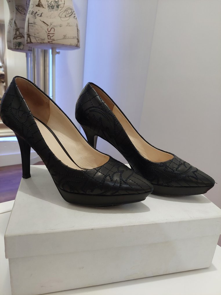 Versace - Heeled shoes - Size: Shoes / EU 39 #1.1