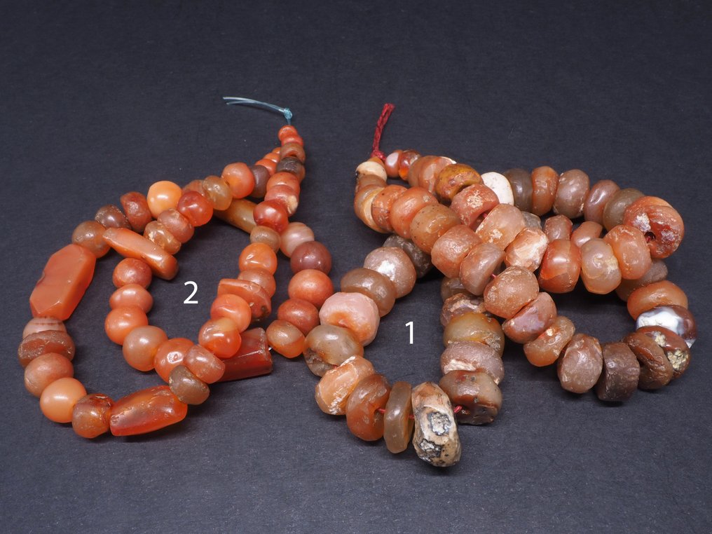 Carnelian, banded agate, jasper - String of beads #2.1