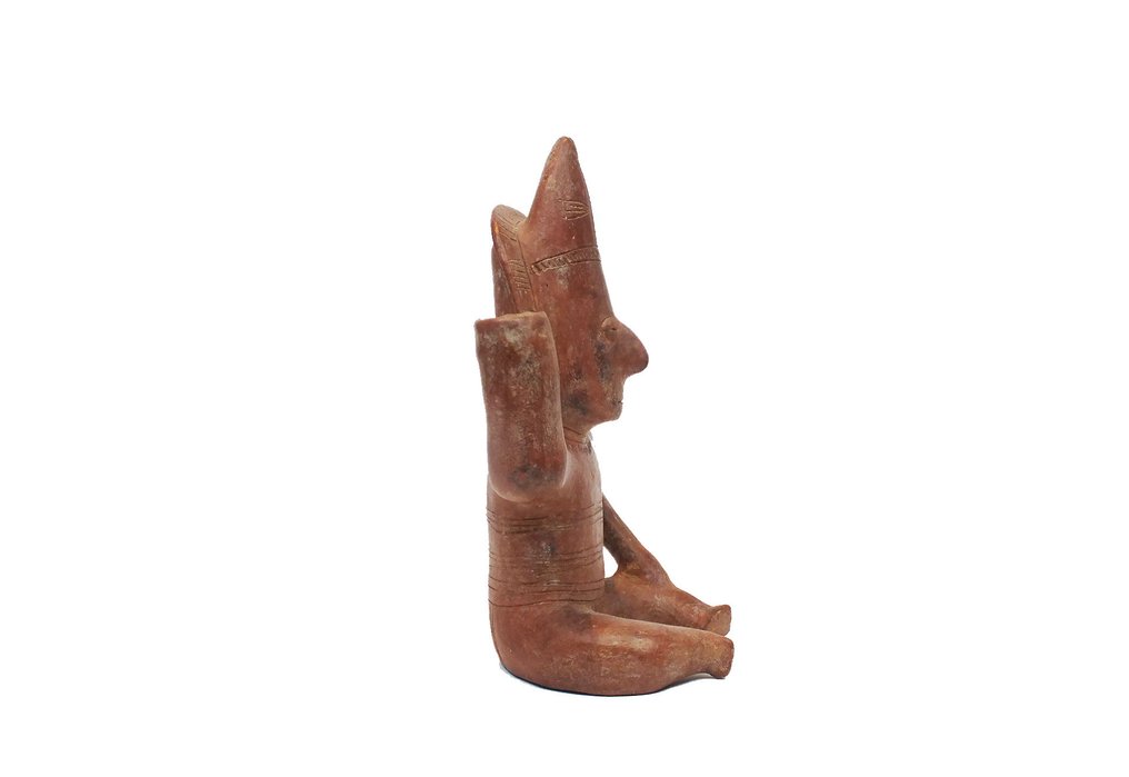 Colima Terracotta A Fine Ceramic Figure of Seated Shaman - 200 BCE - 300 CE - 26.5 cm #3.2
