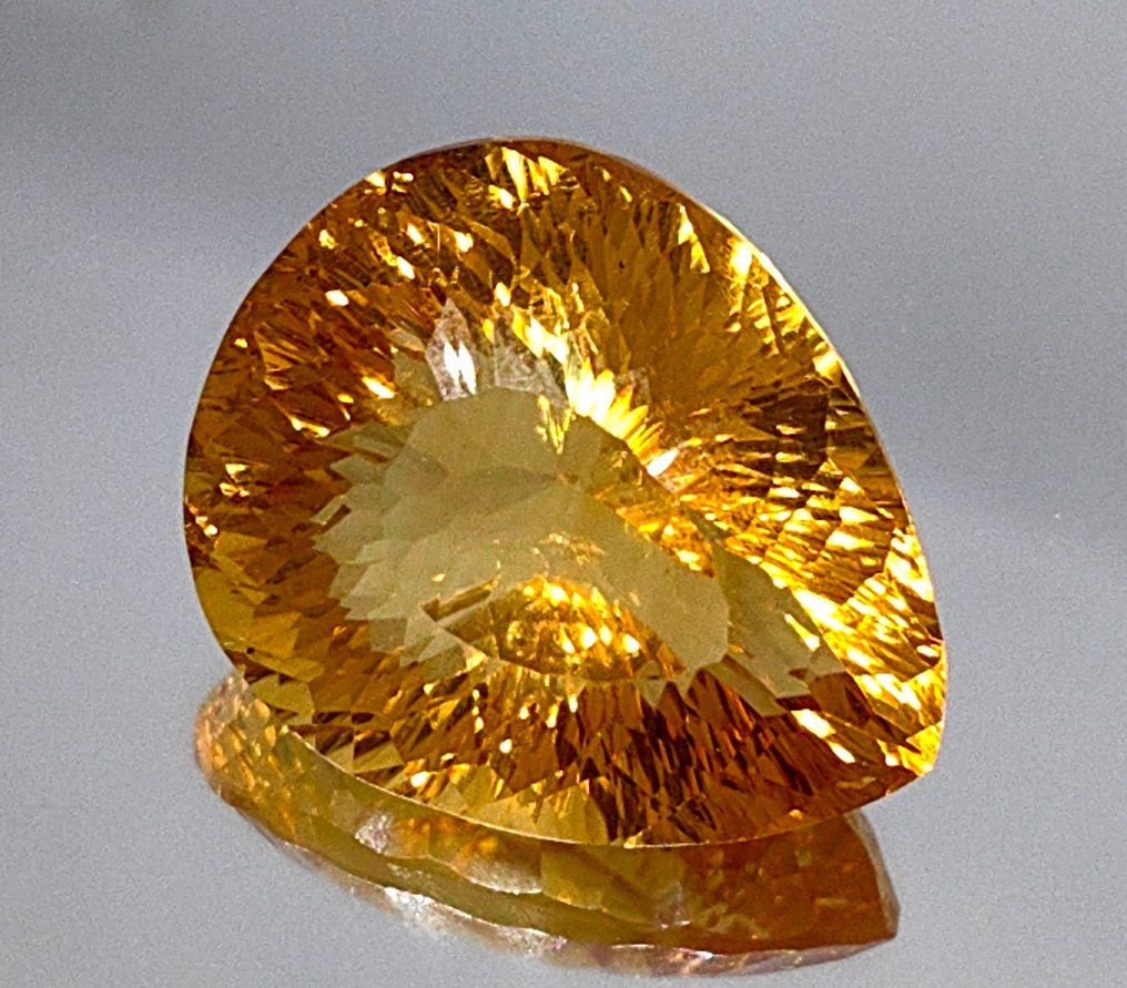 黄橙色 黄水晶 - 37.45 ct #1.2