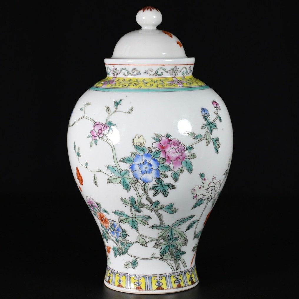 Vase - Porcelain - China - Republic period (1912-1949) #1.1