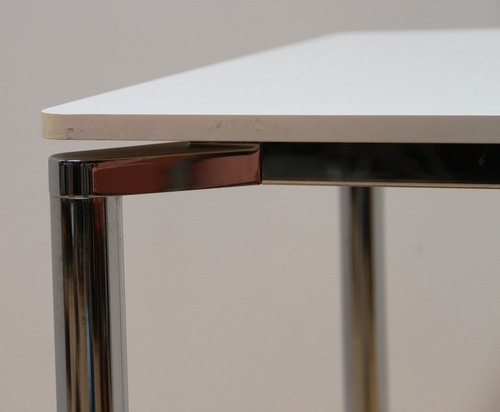 Fritz Hansen - Pelikan Design - 桌子 - 普莱诺 - 木, 金属 #3.2