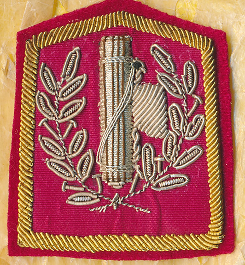 Italy - Rank badge - Scudetto Fasci Femminili con bustina PNF - 20th - mid (WW II) #2.1