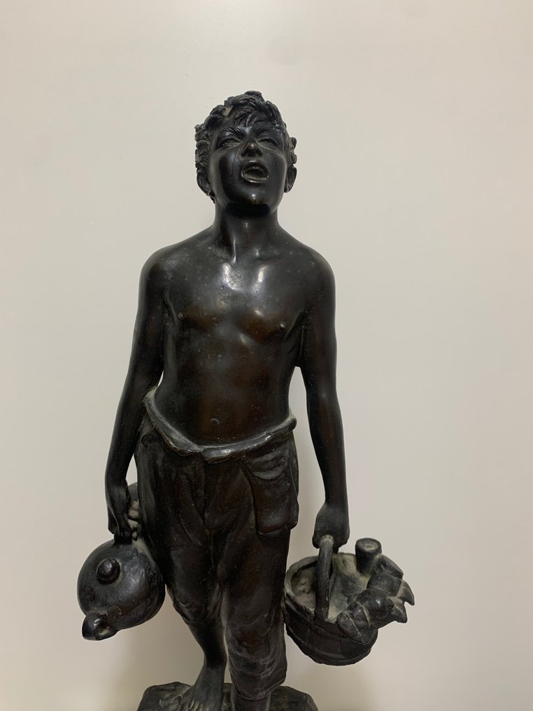 Giuseppe Franzese (1871-1956) - 雕像, Acquaiuolo - 53 cm - 銅綠青銅 #1.2
